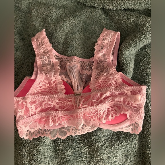Victoria’s Secret PINK Lace Bralette - Picture 2 of 6